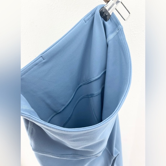 EUC Size 0 Lululemon Robins Egg Blue Flare Leggings - Picture 6 of 6